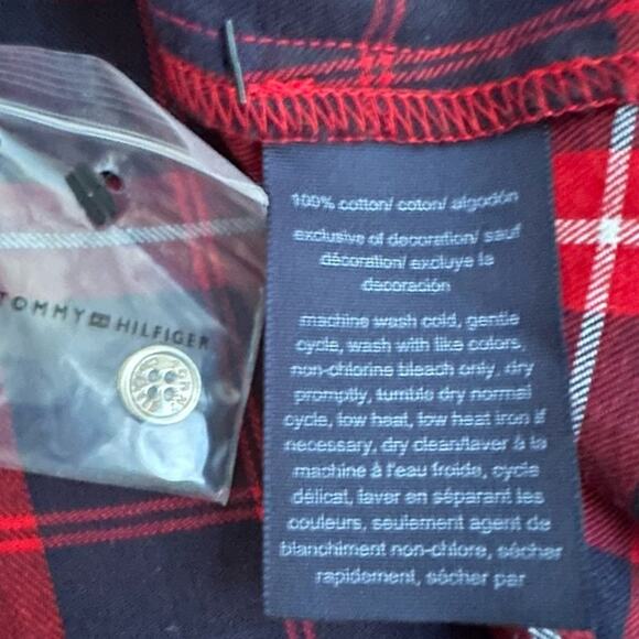 Tommy Hilfiger Women M Plaid Button-Up Shirt Red Navy Check Cotton Logo Pocket - Picture 6 of 10